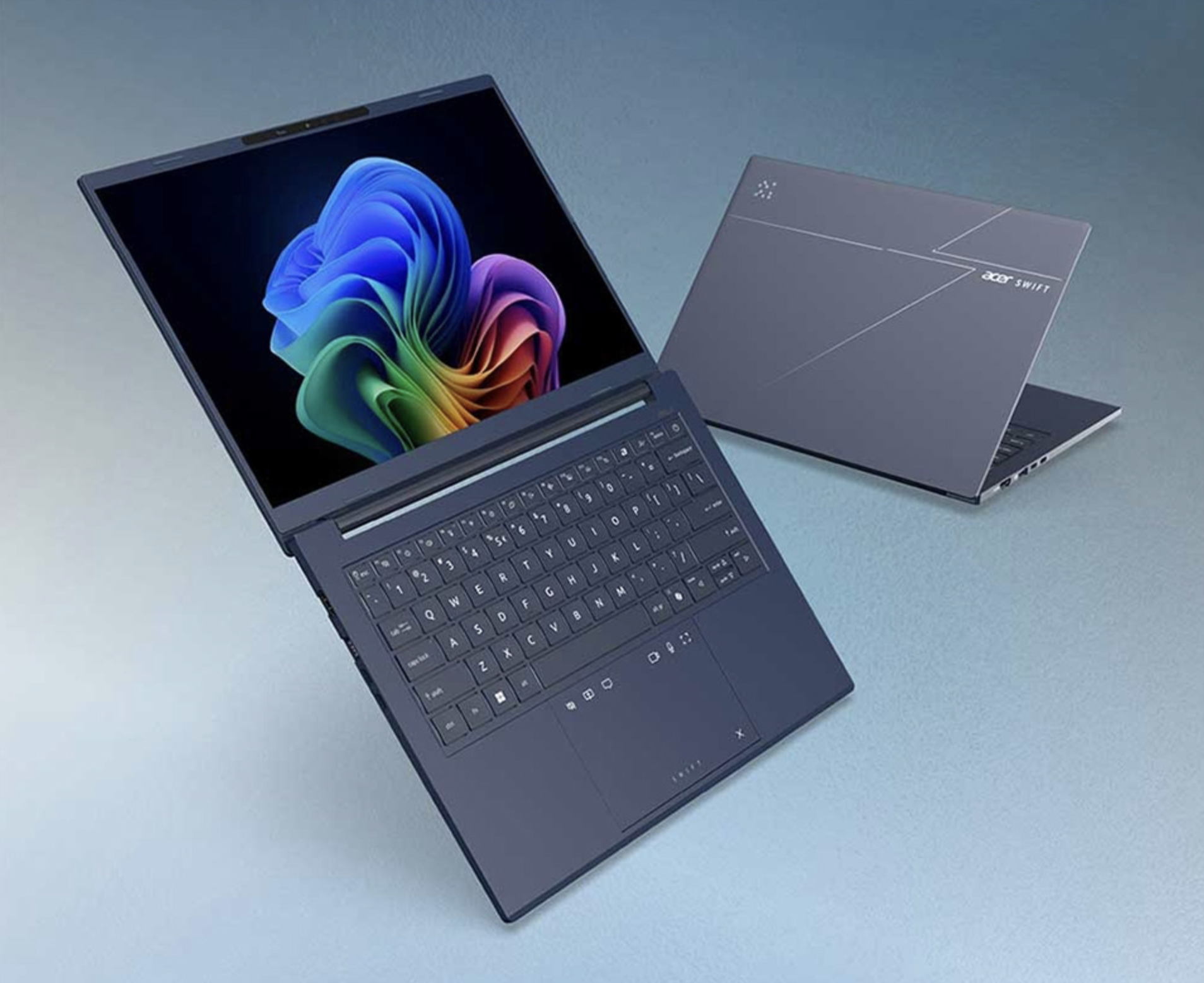 兩台 Swift Go 14 AI，一開一闔，展示鋁合金機身